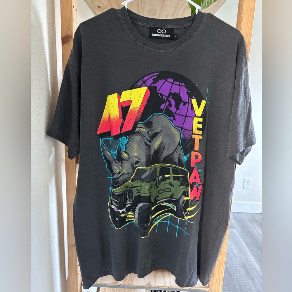 Rare Karmagawa Vetpaw 47 Charcoal Tee Shirt Men Size Large
